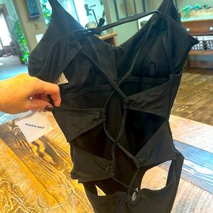 NWT Black Marina West One Piece Swimsuit Size Large